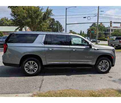 2024 GMC Yukon XL SLT is a Silver 2024 GMC Yukon XL SLT SUV in Savannah GA