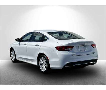 2016 Chrysler 200 Limited is a White 2016 Chrysler 200 Model Limited Sedan in Clinton Township MI