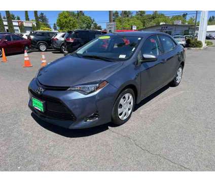 2017 Toyota Corolla LE is a Grey 2017 Toyota Corolla LE Sedan in Gladstone OR