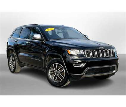 2021 Jeep Grand Cherokee Limited is a Black 2021 Jeep grand cherokee Limited Car for Sale in Durand MI