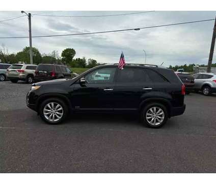 2011 Kia Sorento for sale is a Black 2011 Kia Sorento Car for Sale in Quakertown PA