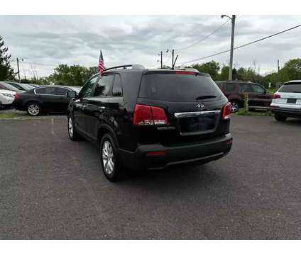 2011 Kia Sorento for sale is a Black 2011 Kia Sorento Car for Sale in Quakertown PA