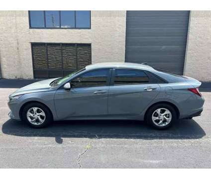 2022 Hyundai Elantra for sale is a Grey 2022 Hyundai Elantra Car for Sale in Alpharetta GA