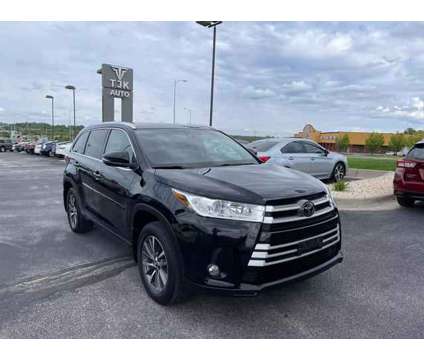 2018 Toyota Highlander for sale is a Black 2018 Toyota Highlander Car for Sale in Omaha NE