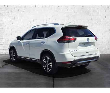 2018 Nissan Rogue for sale is a White 2018 Nissan Rogue Car for Sale in Chattanooga TN