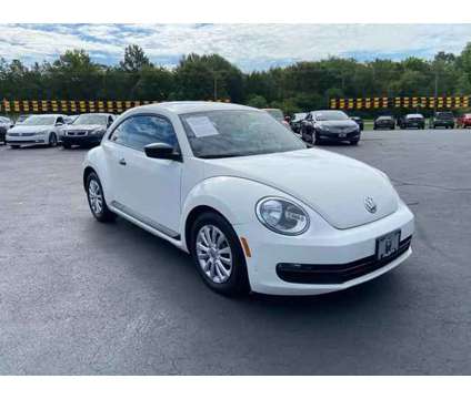 2012 Volkswagen Beetle for sale is a White 2012 Volkswagen Beetle 2.5 Trim Car for Sale in Tyler TX