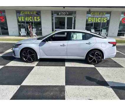 2023 Nissan Altima 2.5 SR is a Grey 2023 Nissan Altima 2.5 Trim Car for Sale in Wilmington NC