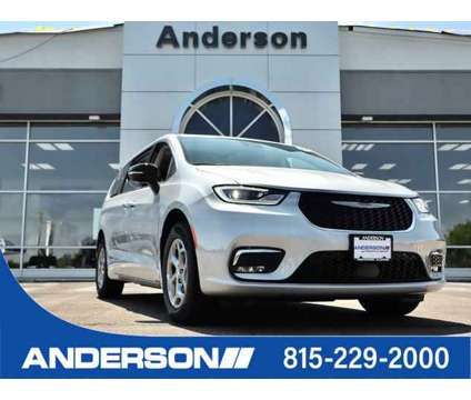 2024 Chrysler Pacifica Limited AWD is a Silver 2024 Chrysler Pacifica Limited Car for Sale in Rockford IL