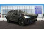 2024 Volvo XC60 Recharge Plug-In Hybrid Ultimate Black Edition