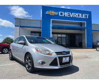 2014 Ford Focus SE is a Silver 2014 Ford Focus SE Car for Sale in Olathe KS