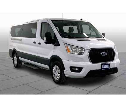 2022UsedFordUsedTransit PassengerUsedT-350 148 Low Roof RWD is a White 2022 Ford Transit Car for Sale