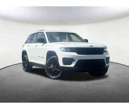2022UsedJeepUsedGrand Cherokee is a White 2022 Jeep grand cherokee Altitude Car for Sale in Mendon MA
