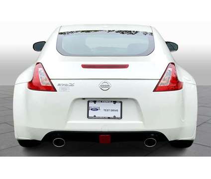 2018UsedNissanUsed370Z is a White 2018 Nissan 370Z Car for Sale in Kennesaw GA