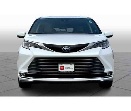 2022UsedToyotaUsedSiennaUsedFWD 7-Passenger (GS) is a White 2022 Toyota Sienna Car for Sale in Houston TX