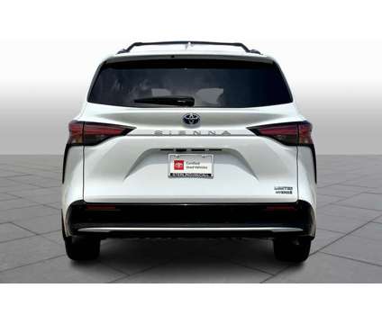 2022UsedToyotaUsedSiennaUsedFWD 7-Passenger (GS) is a White 2022 Toyota Sienna Car for Sale in Houston TX