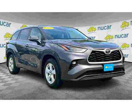 2021UsedToyotaUsedHighlander is a Grey 2021 Toyota Highlander Car for Sale in North Attleboro MA