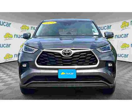 2021UsedToyotaUsedHighlander is a Grey 2021 Toyota Highlander Car for Sale in North Attleboro MA