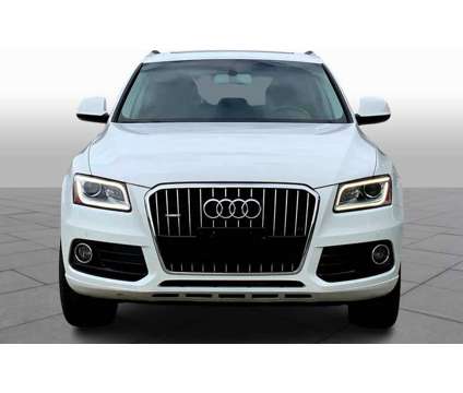 2017UsedAudiUsedQ5 is a White 2017 Audi Q5 Car for Sale in Benbrook TX