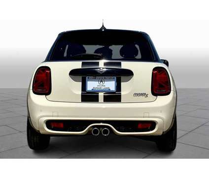 2021UsedMINIUsedHardtop 4 Door is a White 2021 Mini Hardtop Car for Sale in Sugar Land TX