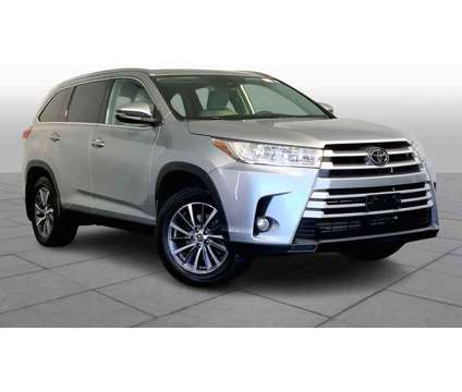 2019UsedToyotaUsedHighlander is a Silver 2019 Toyota Highlander Car for Sale in Westwood MA