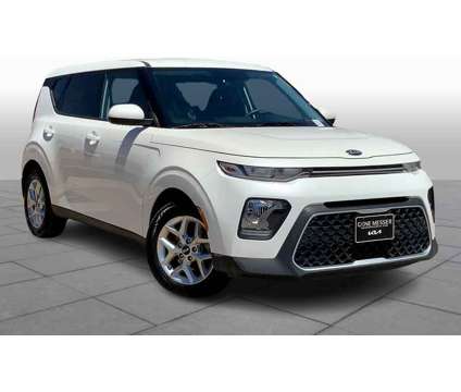 2021UsedKiaUsedSoul is a White 2021 Kia Soul Car for Sale in Lubbock TX