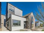 Home For Sale In Lakewood, Colorado