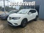 2016 Nissan Rogue White, 172K miles