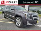 2018 Cadillac Escalade ESV Luxury