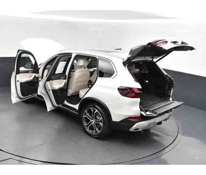 2024 BMW X5 sDrive40i is a White 2024 BMW X5 3.0si SUV in Jackson MS