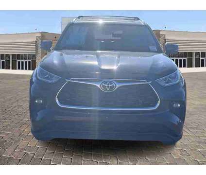 2024 Toyota Highlander Limited is a Grey 2024 Toyota Highlander Limited SUV in Scottsdale AZ