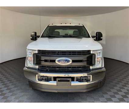2019 Ford F-250SD XL is a White 2019 Ford F-250 XL Truck in Athens OH