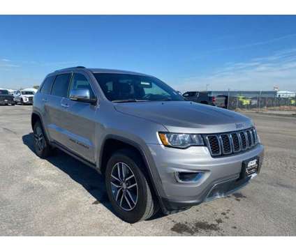 2017 Jeep Grand Cherokee Limited is a Silver 2017 Jeep grand cherokee Limited SUV in Council Bluffs IA