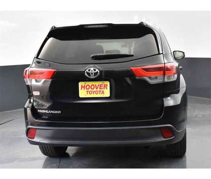 2017 Toyota Highlander LE is a Black 2017 Toyota Highlander LE SUV in Birmingham AL