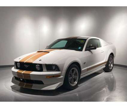 2006 Ford Mustang is a 2006 Ford Mustang Coupe in Depew NY