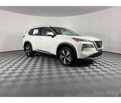 2021 Nissan Rogue SL is a White 2021 Nissan Rogue SL SUV in Charleston SC