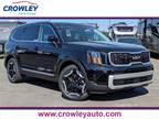 2024 Kia Telluride EX Captains Chairs Package