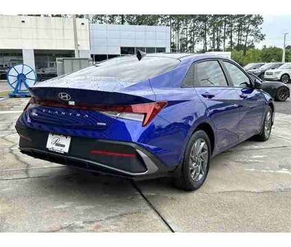 2024 Hyundai Elantra Hybrid Blue is a Blue 2024 Hyundai Elantra Blue Hybrid in Gainesville FL