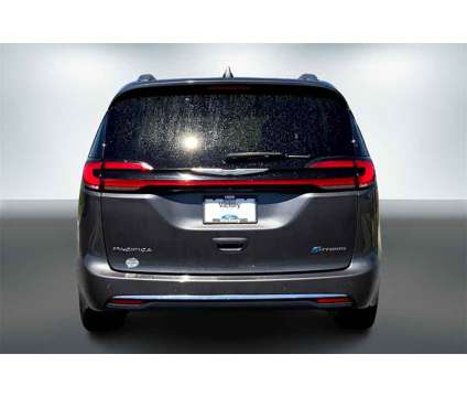 2021 Chrysler Pacifica Hybrid Touring L is a Grey 2021 Chrysler Pacifica Hybrid Touring L Hybrid in Kansas City KS