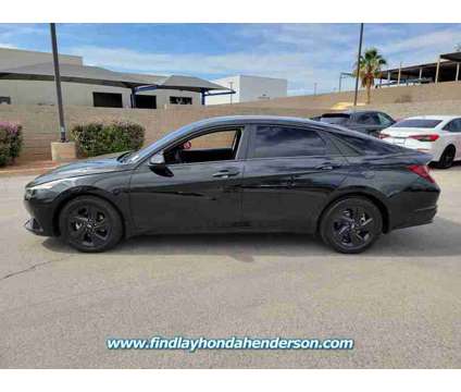 2022 Hyundai Elantra SEL is a Black 2022 Hyundai Elantra SE Sedan in Henderson NV