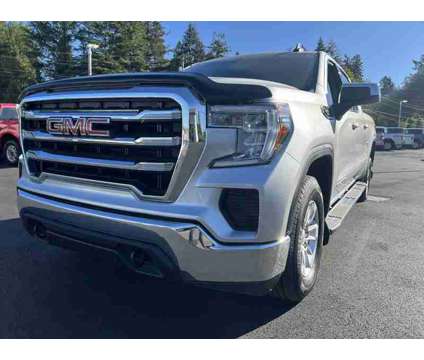 2020 GMC Sierra 1500 SLE is a Silver 2020 GMC Sierra 1500 SLE Truck in Portland OR