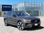 2024 Volvo XC60 Recharge Plug-In Hybrid T8 Plus Dark Theme