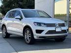 2016 Volkswagen Touareg VR6 FSI Lux