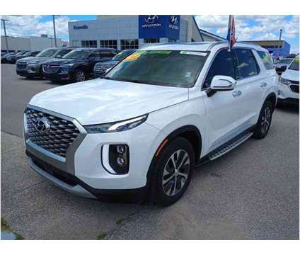 2022 Hyundai Palisade SEL is a White 2022 SUV in Evansville IN