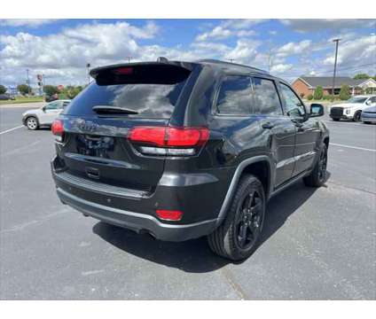 2019 Jeep Grand Cherokee Upland 4x4 is a Black 2019 Jeep grand cherokee Upland SUV in Owensboro KY