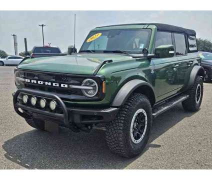 2023 Ford Bronco Outer Banks is a Green 2023 Ford Bronco SUV in Del Rio TX