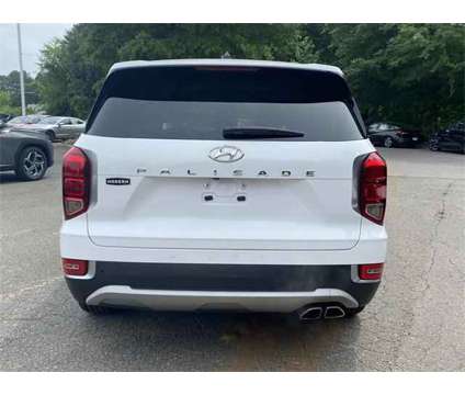 2021 Hyundai Palisade SE is a White 2021 SUV in Fort Mill SC