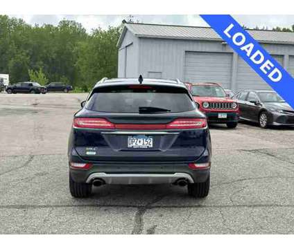 2019 Lincoln MKC Reserve is a Blue 2019 Lincoln MKC Reserve SUV in Rochester MN