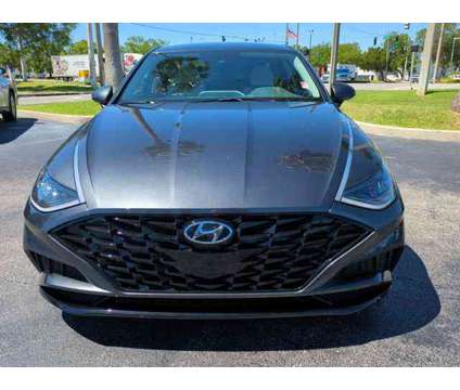 2021 Hyundai Sonata SEL is a Grey 2021 Hyundai Sonata SE Sedan in Daytona Beach FL