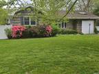 Home For Sale In East Moriches, New York