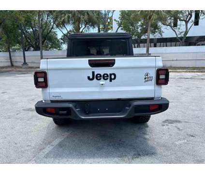 2021 Jeep Gladiator Willys is a White 2021 Truck in Miami FL